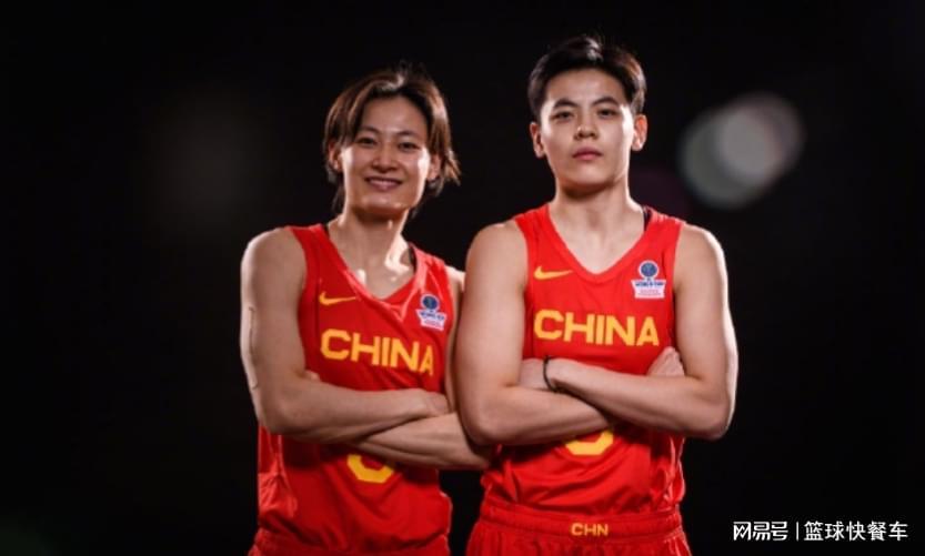 开云体育下载-篮协又出一大昏招！场均0分入选全明星：女篮年度最荒唐闹剧？